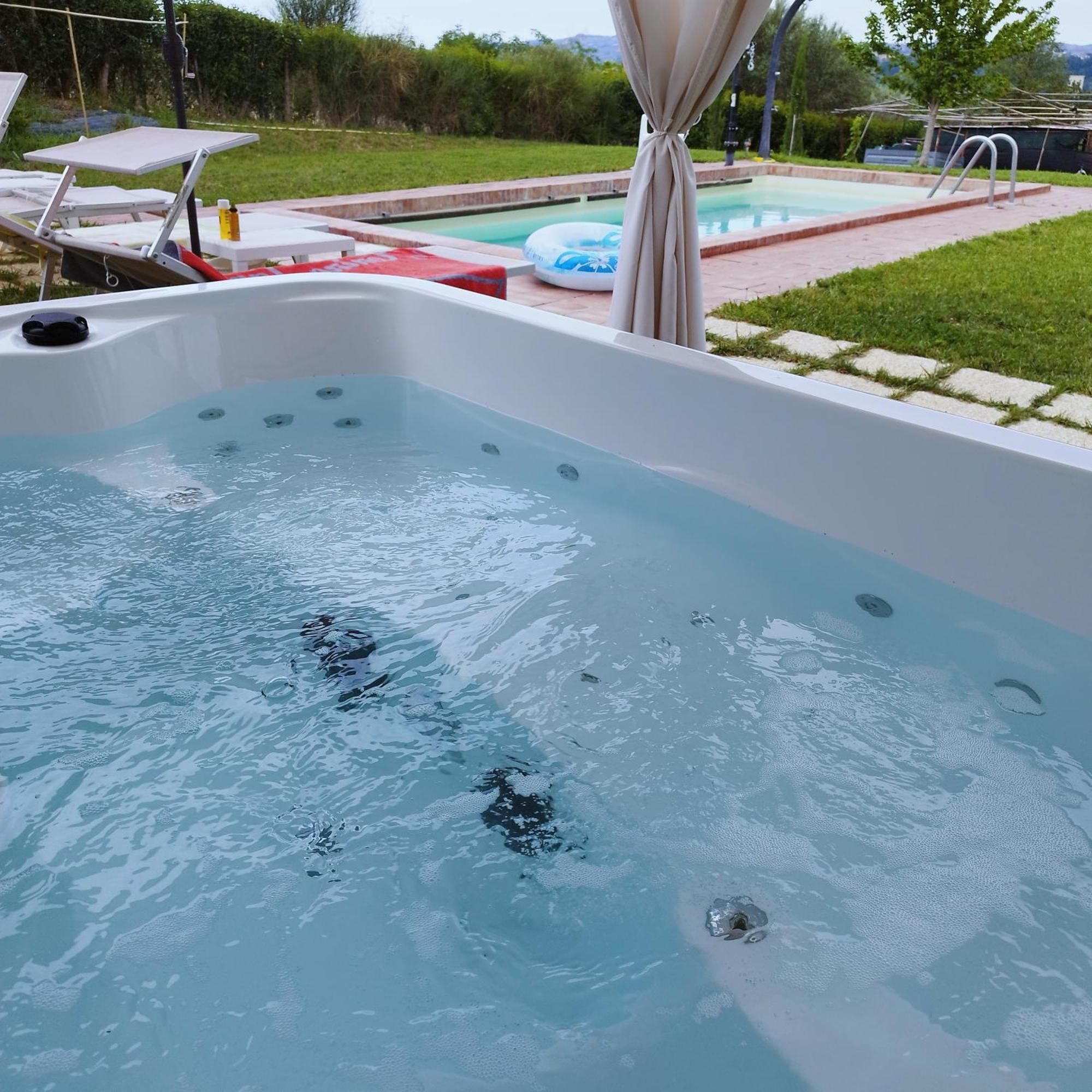 Bed and Breakfast Bed & Breakfast Le Coccinelle Rosciano  Экстерьер фото